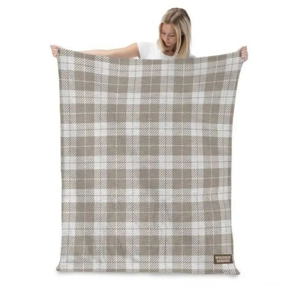 Wisconsin Badgers NCAA Warm‎ Muted Chenille Throw Blanket 50